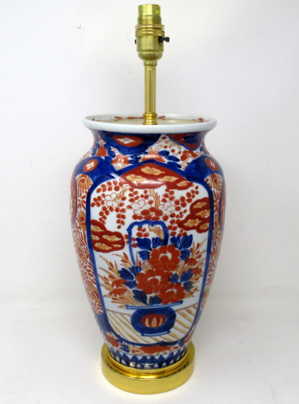 939. Antique Vintage Japanese Chinese Imari Porcelain Ormolu Table Lamp Blue Red Gilt