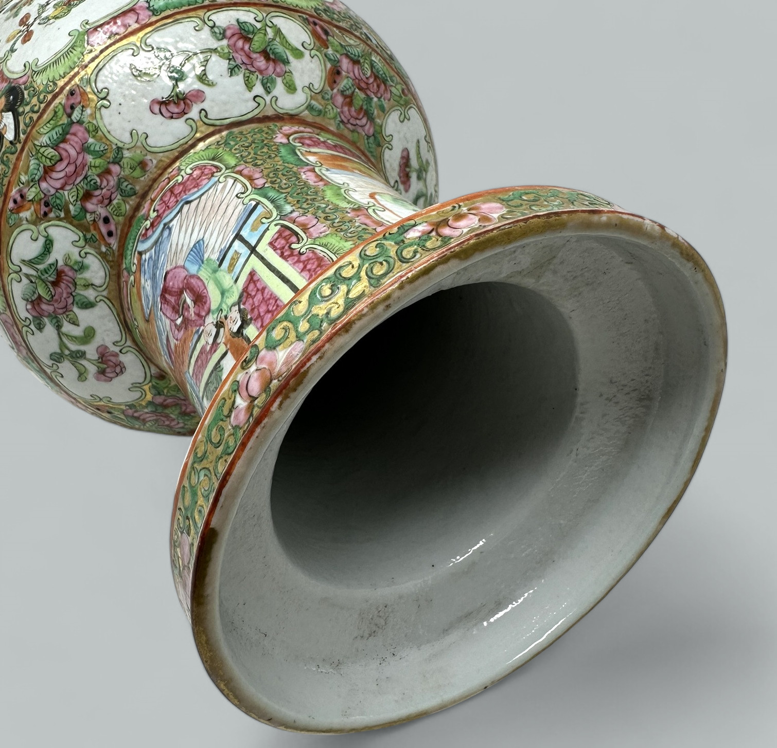 656. Antique Famille Rose Medalion Canton Cantonese Chinese Porcelain Ormolu Vase Urn - Image 9