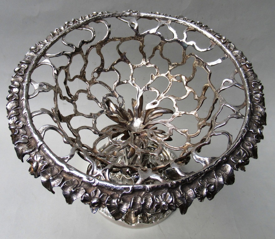792. Superb Heavy Gauge Sterling Silver Centerpiece Charles Thomas Fox London 1846 - Image 4