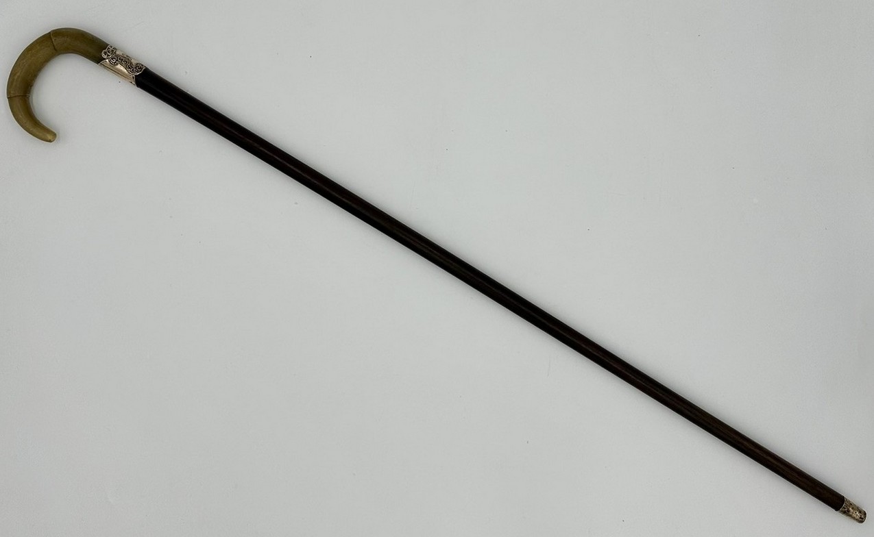 324. Antique Vintage English Walking Stick Cane Wooden Gold Plated Cow Horn Handle - Image 8