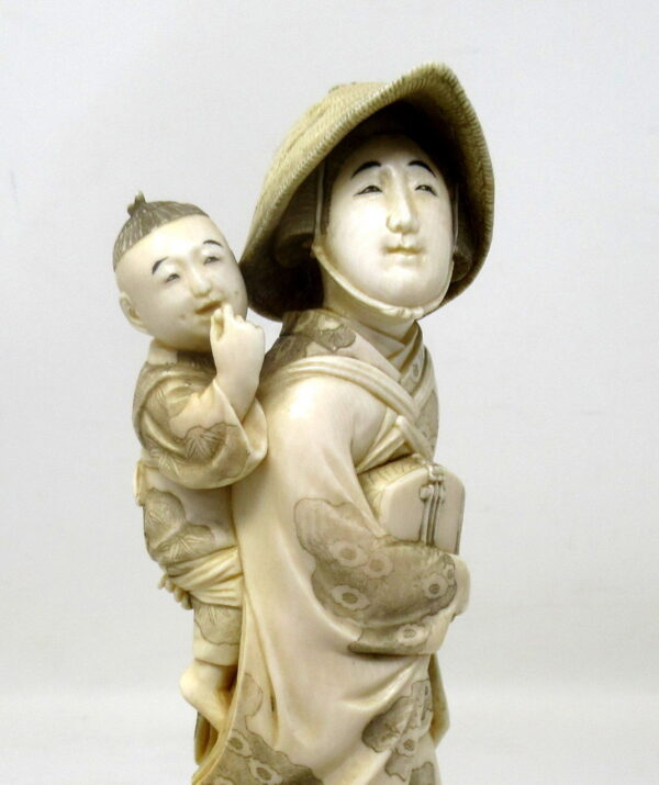 981. Antique Japanese Carved Ivory Lady Gentleman Figural Group Meiji Period 19thCt
