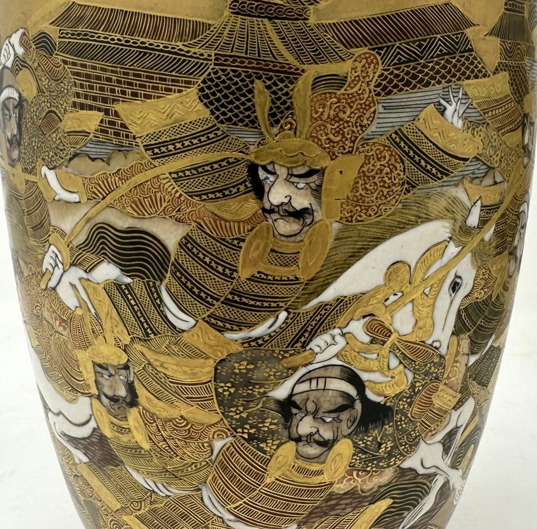 563. Antique Pair Japanese Satsuma Hand Painted Vase Urns Meiji Period 1868-1912 - Image 6