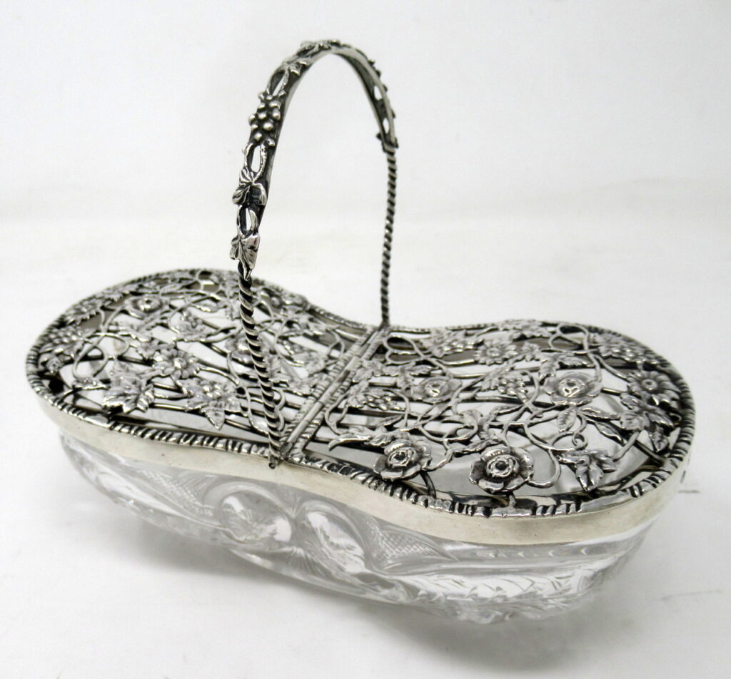 712. Rock Crystal Sterling Silver Pot Pourri English Centerpiece William Comyns, 1904
