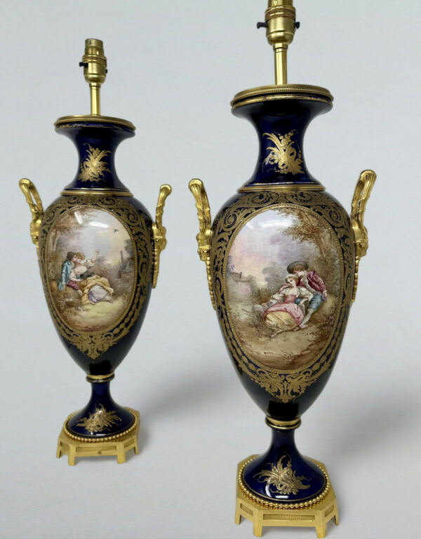 916. Pair Antique French Sèvres Porcelain Ormolu Gilt Bronze Dore Table Urn Lamps