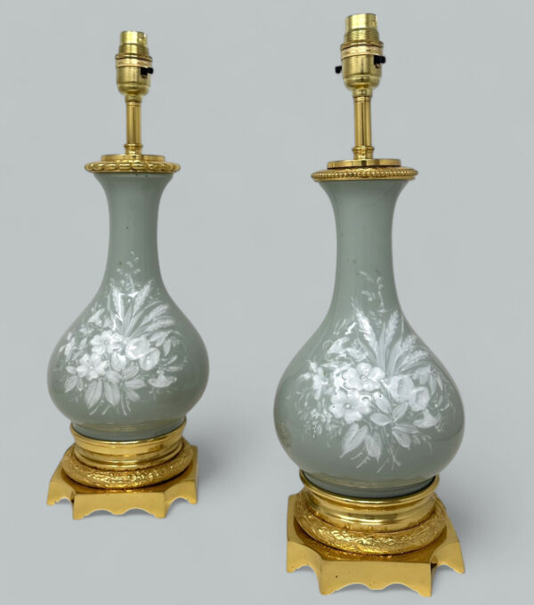 880. Pair Antique Grand Tour French Empire Pate-sur-Pate Jasperware Ormolu Urns Lamps