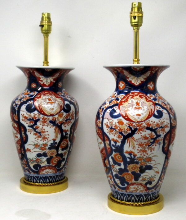 789. Antique Pair Japanese Chinese Imari Porcelain Ormolu Table Lamps Blue Red Gilt