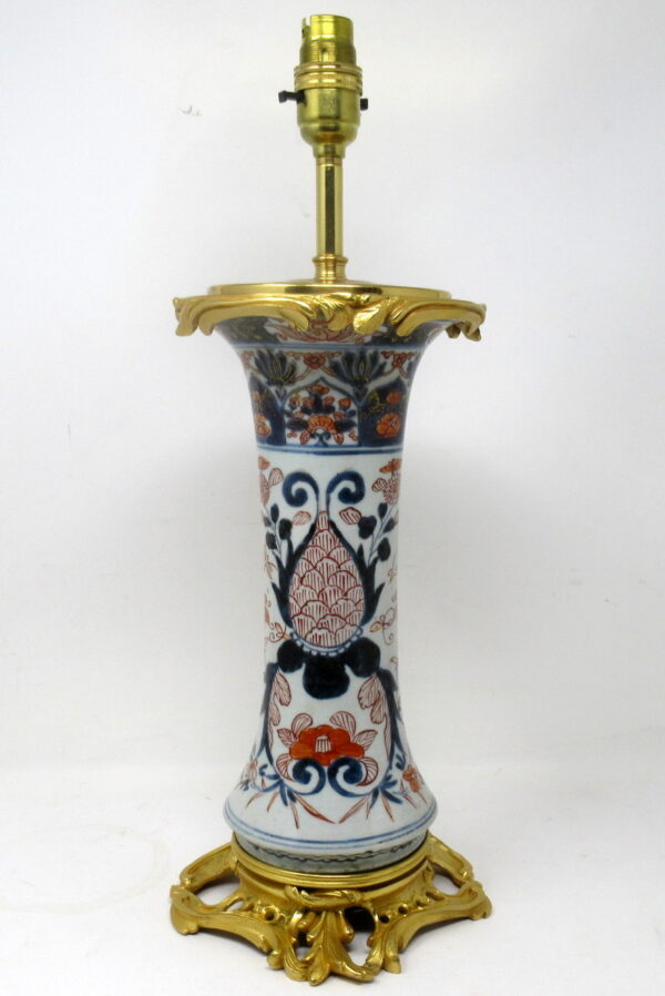 775. Antique Vintage Japanese Chinese Imari Porcelain Ormolu Table Lamp Blue Red Gilt