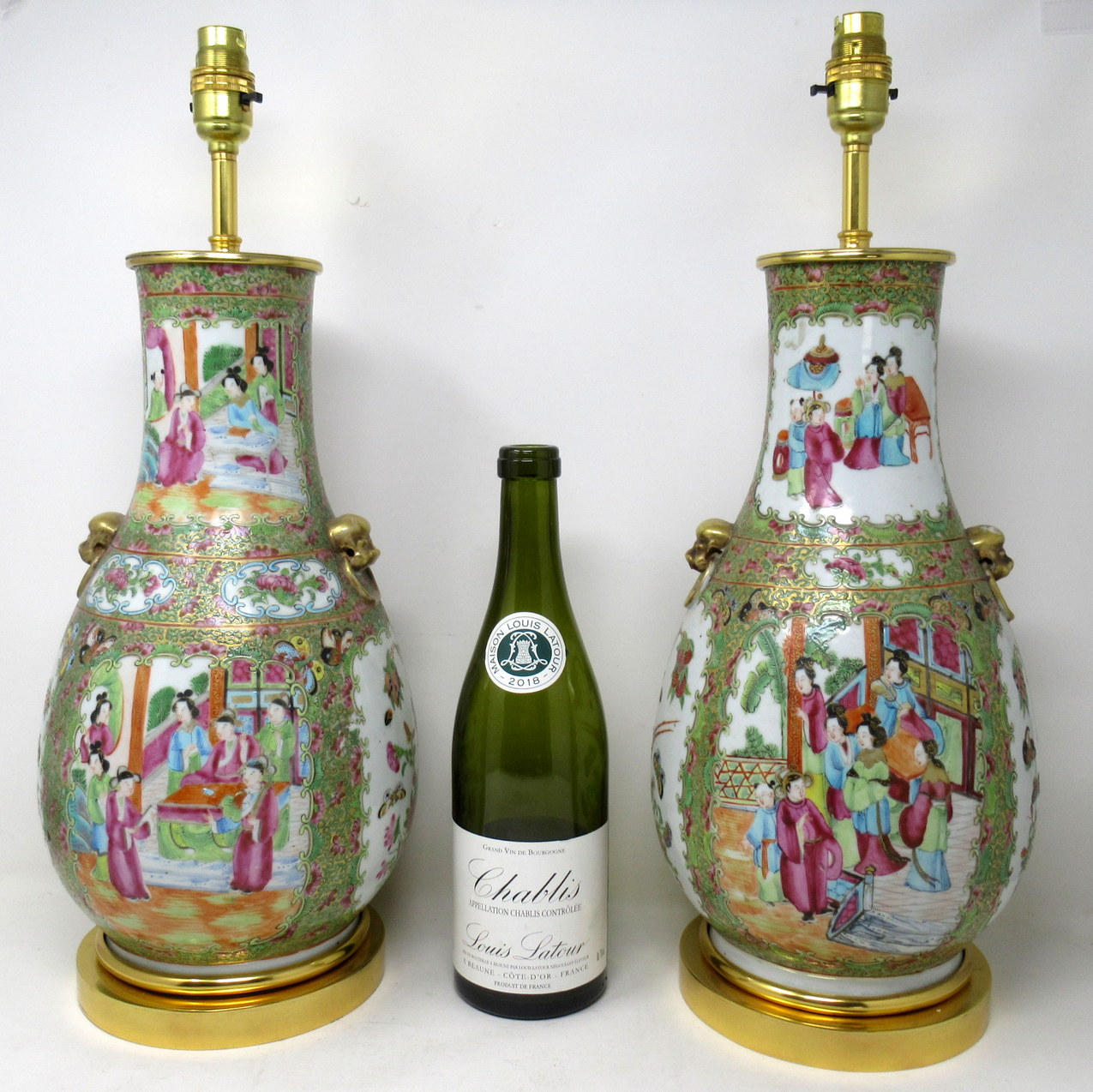 759. Antique Famille Rose Medallion Canton Cantonese Ormolu Chinese Table Lamps Pair - Image 9