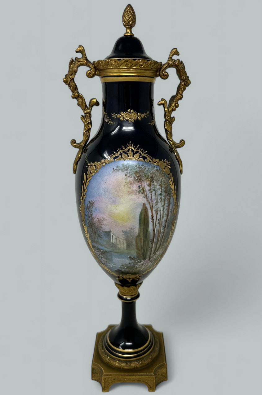 570. Antique French Sèvres Porcelain Ormolu Gilt Bronze Dore Urn Vase Centerpiece - Image 3