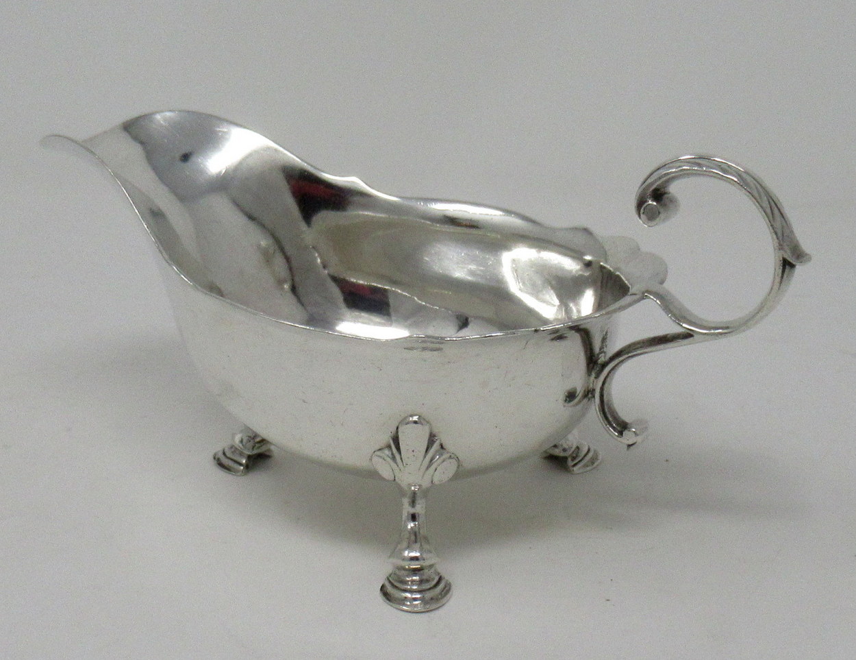753. Rare Irish Georgian Dublin Silver Sauce Boat Circa 1755 Edward Raper 8.2.ozs - Image 3