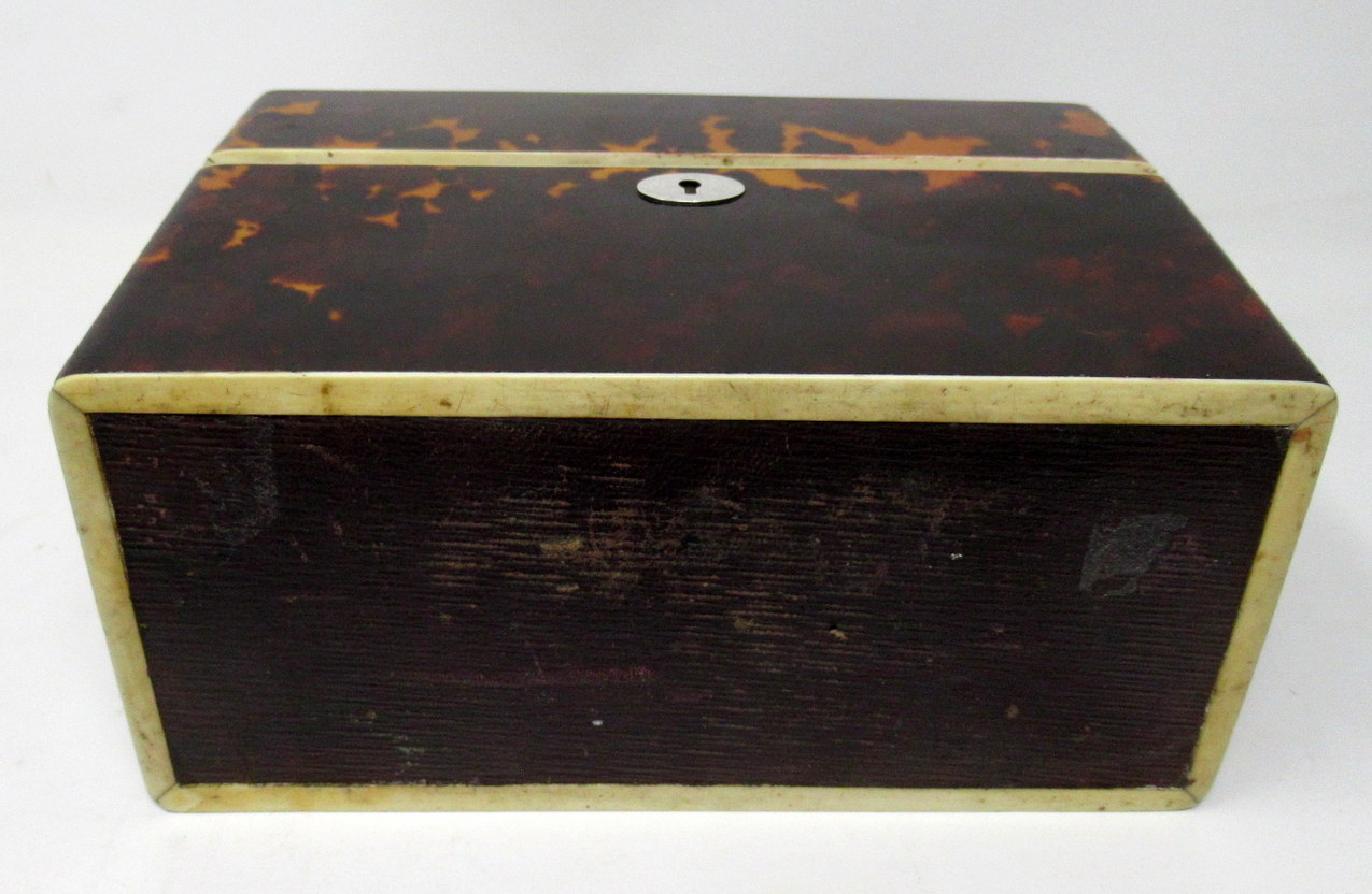 165. Figured Tortoiseshell Ivory Ladies Jewellery Casket by Thomas Lund 19thCt - Image 8