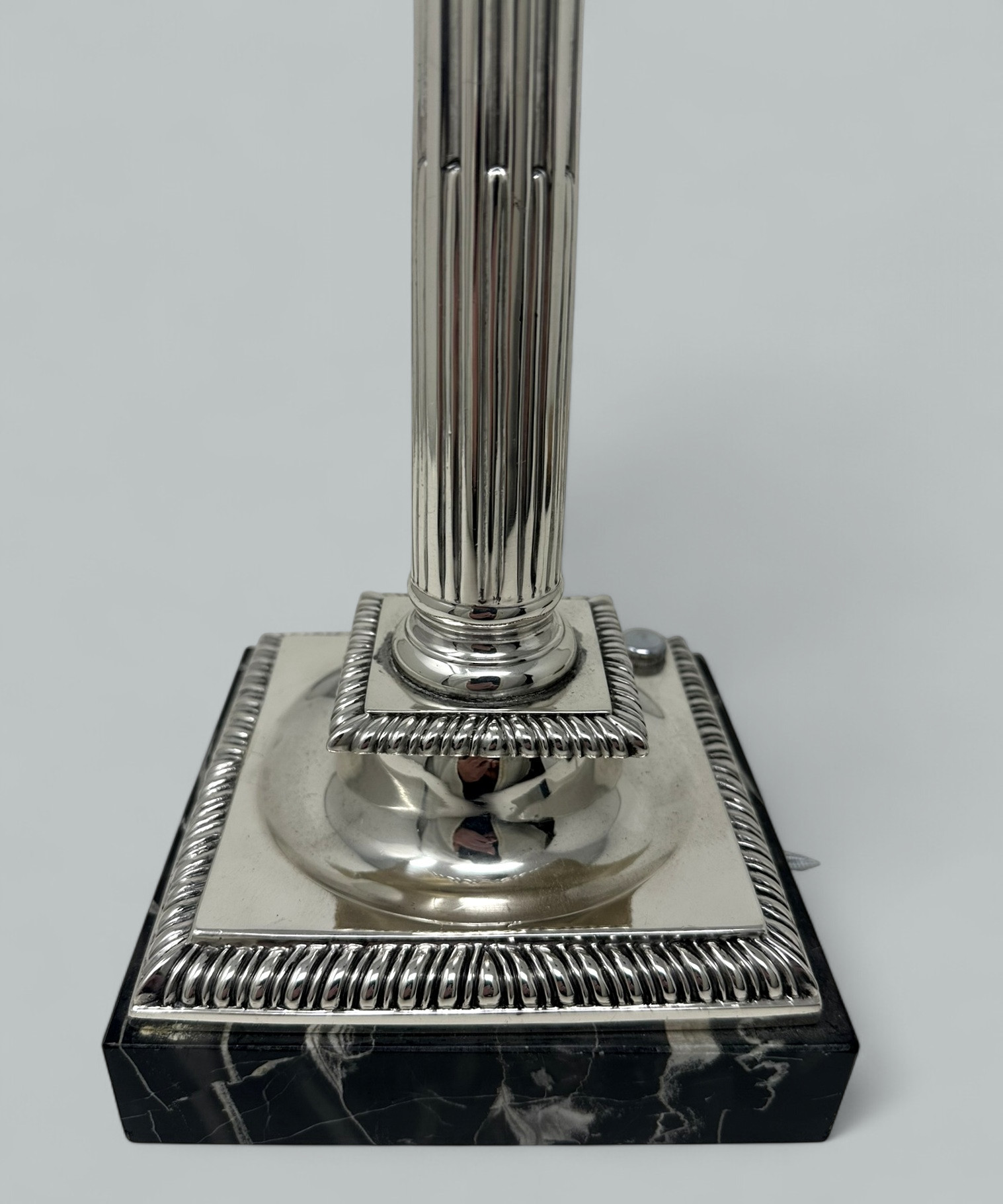 132. Antique Vintage English Sterling Silver Marble Corinthian Column Table Lamp 1900 - Image 6