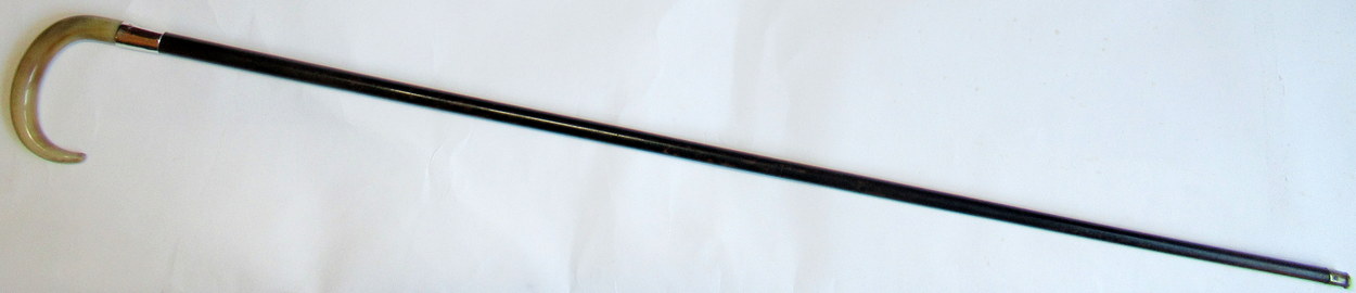 828. Stylish Ladies Ebonized Cow Horn Crook Handle London 1938 - Image 4