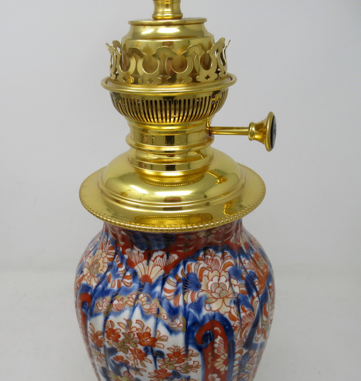 444. Antique Pair Japanese Chinese Imari Porcelain Ormolu Table Lamps Blue Red Gilt - Image 8