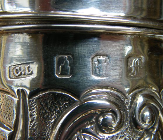 218. Rare Irish Silver Muffineer Charles Lamb Dublin 1901. 8.9ozs - Image 5