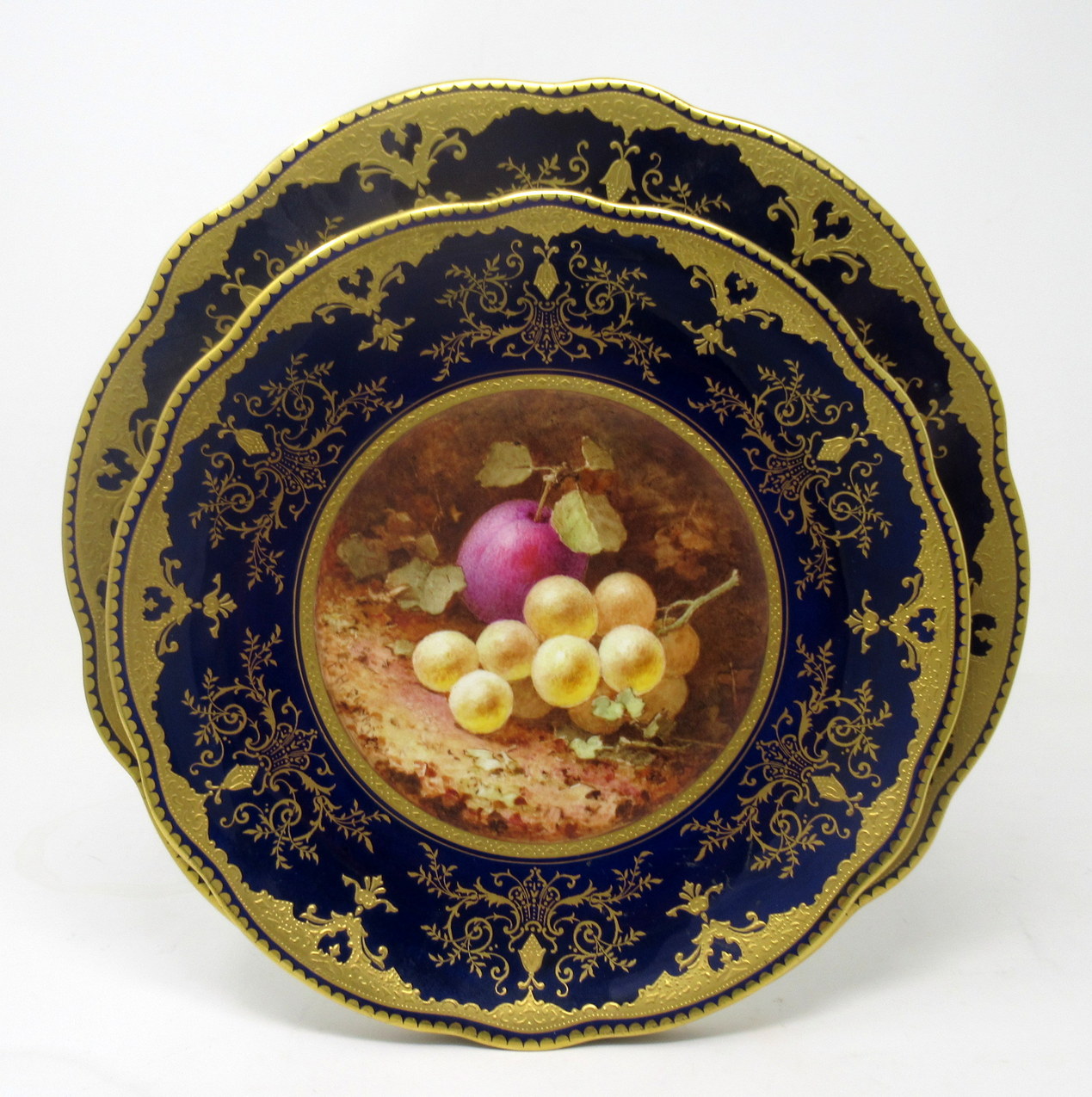 515. Rare Pair Coalport Cabinet Plates Hand Painted by Frederick Chivers Still Life Fruits 1910 - Image 2