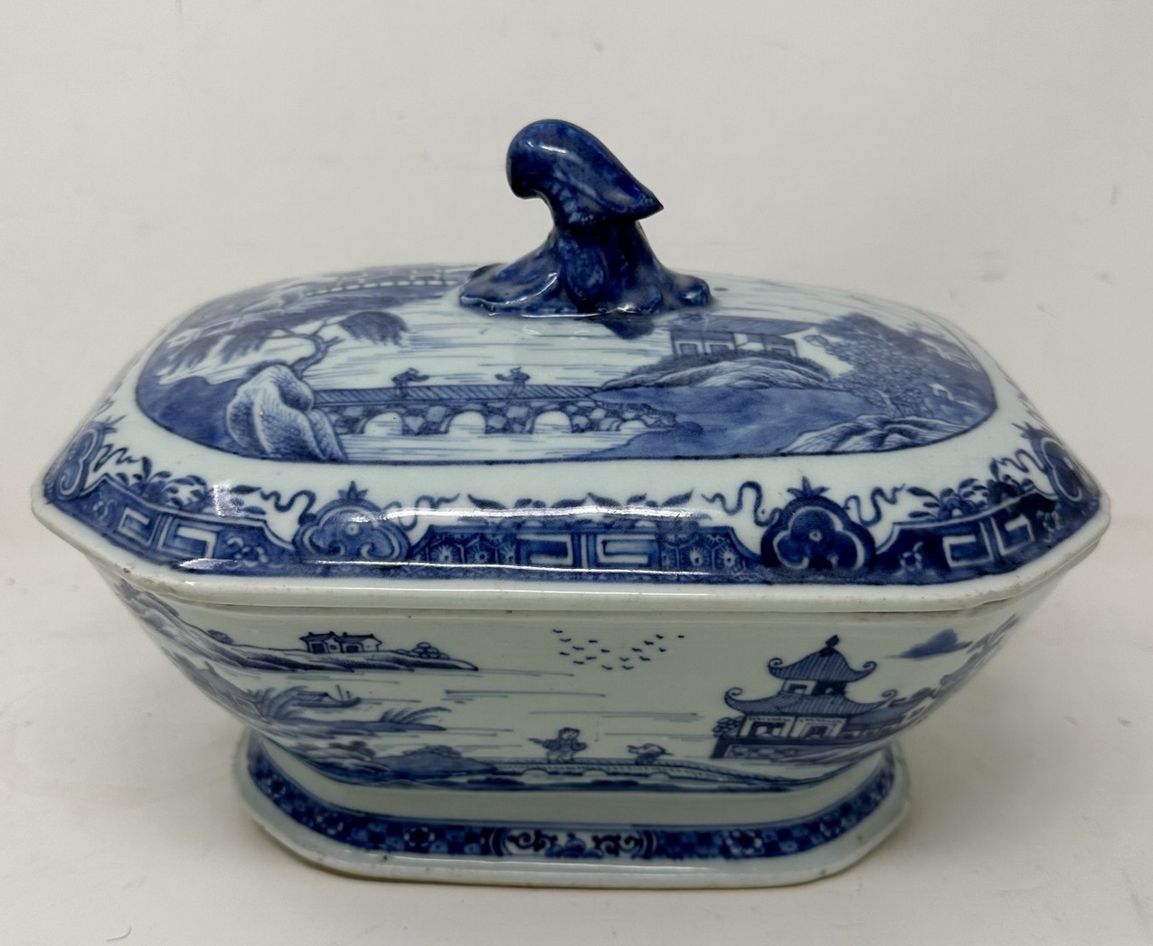 019. Antique Chinese Export Porcelain Blue White Chien Lung Soup Tureen Centerpiece - Image 4