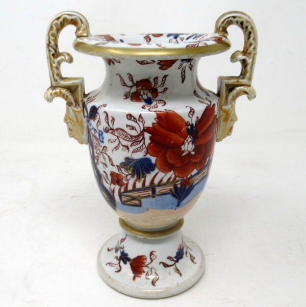 840. Antique Early English Chinoiserie Masons Ironstone China Urn Vase Fence Pattern