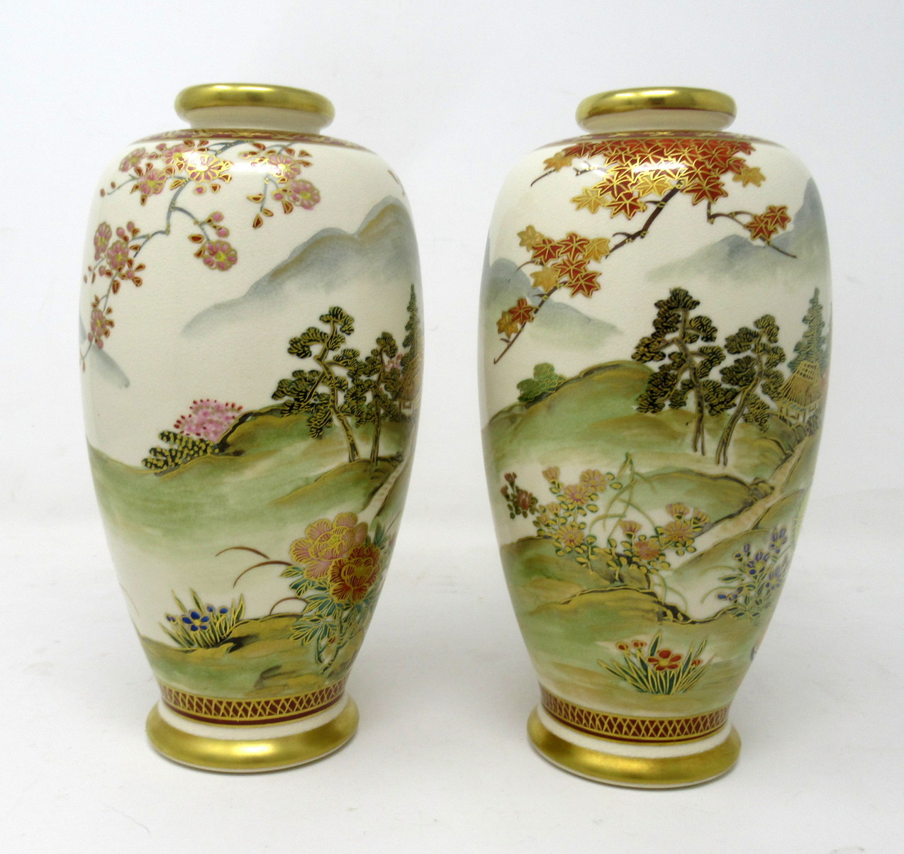 590. Antique Vintage Pair Japanese Hand Painted Gilt Vases Meiji Period - Image 5