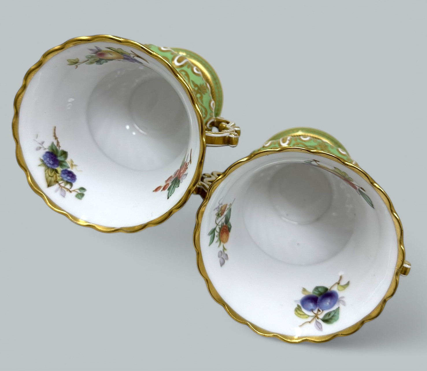 674. Antique English Pair Frederick Adams Copeland Urns Vases Centerpieces Still Life - Image 8