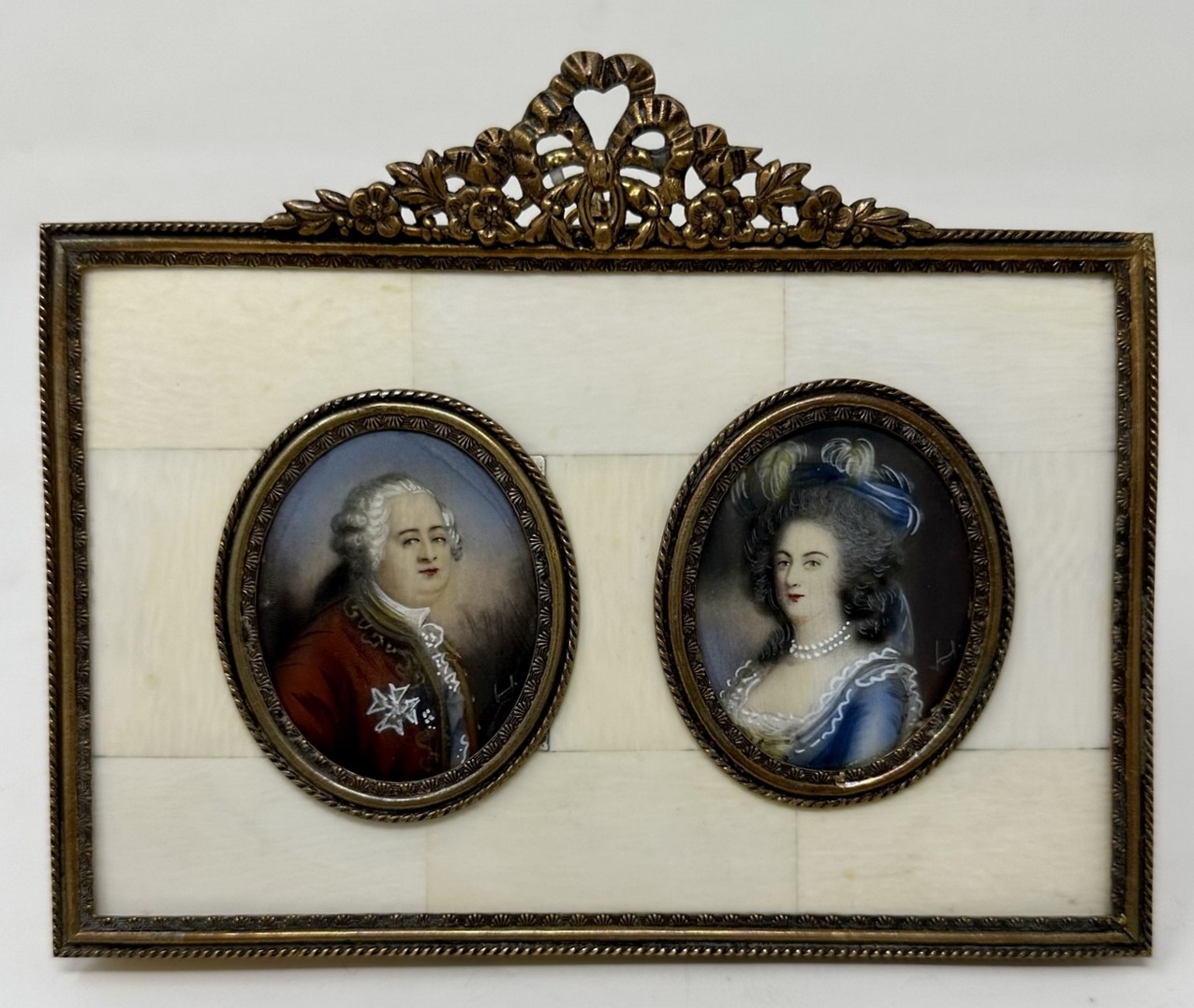 268. Antique French Portrait Napoléon Josephine Painting Ormolu Picture Frame 19Ct