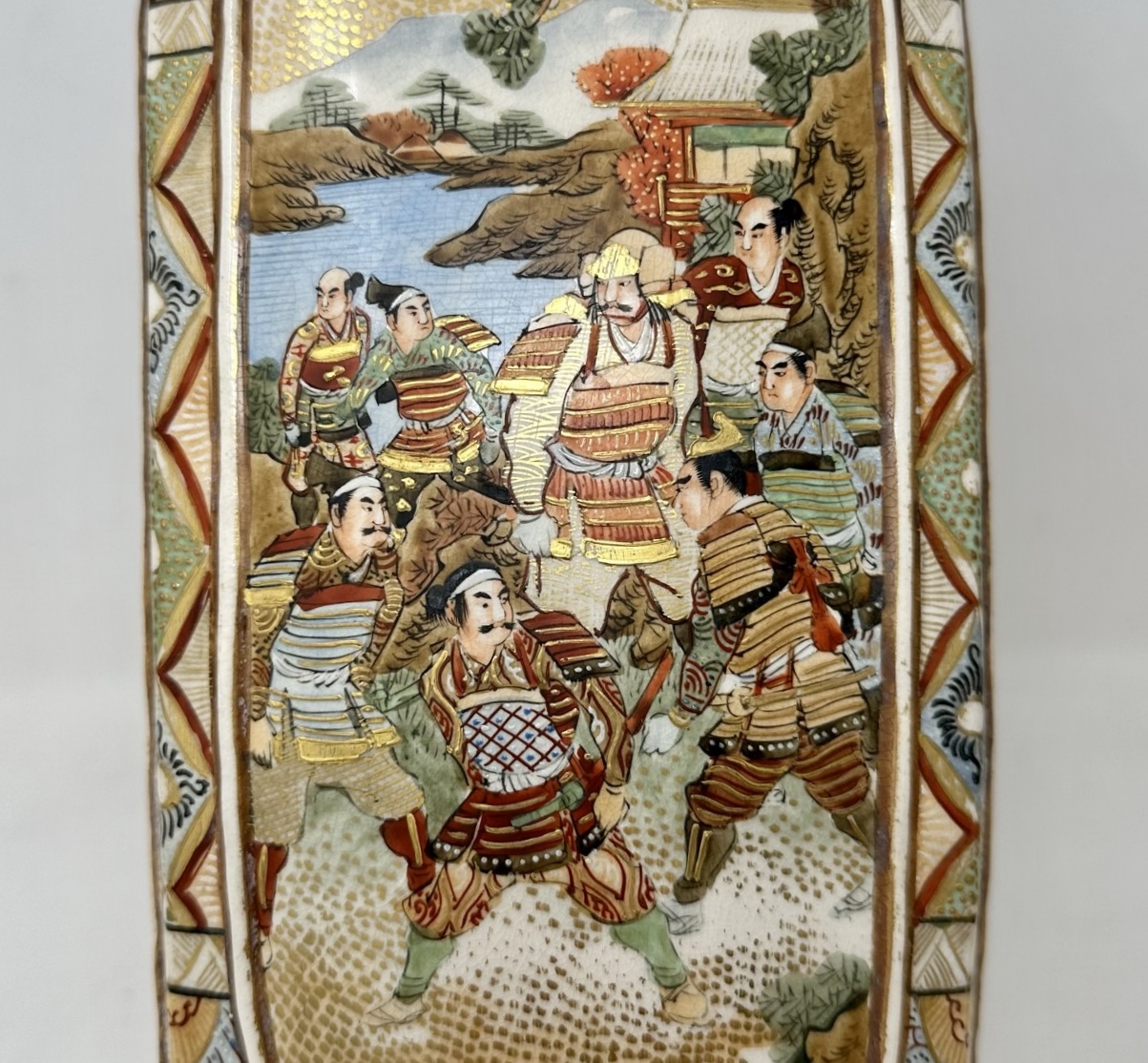 872. Antique Pair Japanese Satsuma Table Lamps Vases Urns Meiji Period 1868-1912 - Image 8