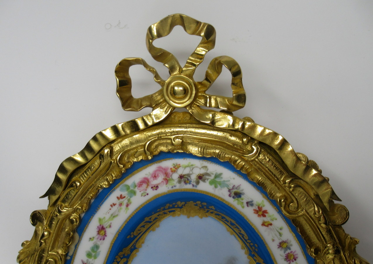 604. Fine Oval French Ormolu Mounted Sevres Porcelain Twin Light Wall Applique 19thCt - Image 4