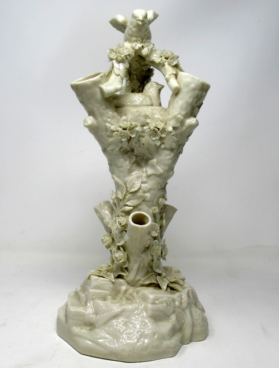 564.Antique Irish Belleek Bird Nest Tree Stump Vase Centerpiece Black Mark Ireland