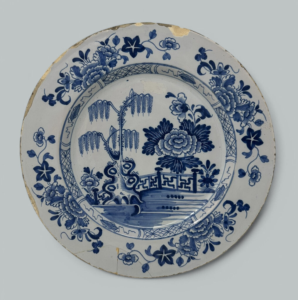 737. Antique Irish Dublin Delftware Blue White Charger Plate Delamain Ireland 18th Ct