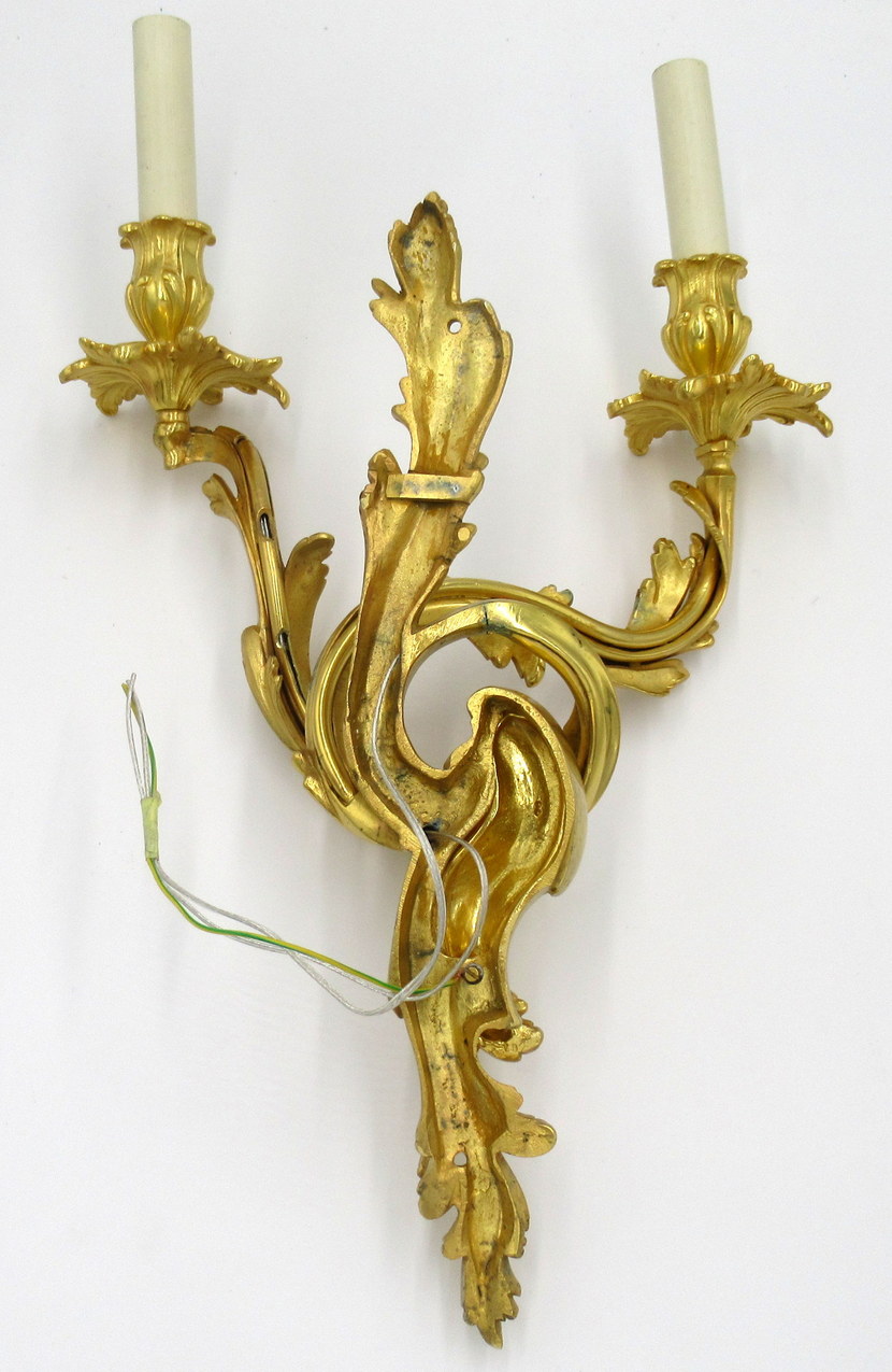 346. Antique Pair of Ormolu Gilt Bronze Twin Light Wall Candle Sconces Appliques 19Ct - Image 4
