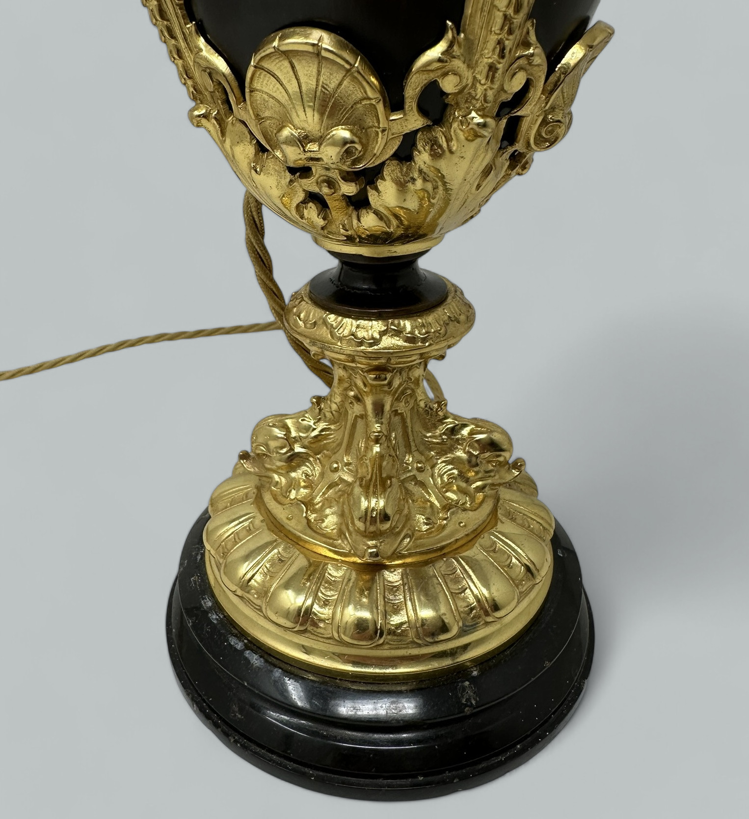 846. Antique French Bronze Ormolu Ewer Vase Electric Lamp Maner Claude Michel Clodion - Image 3