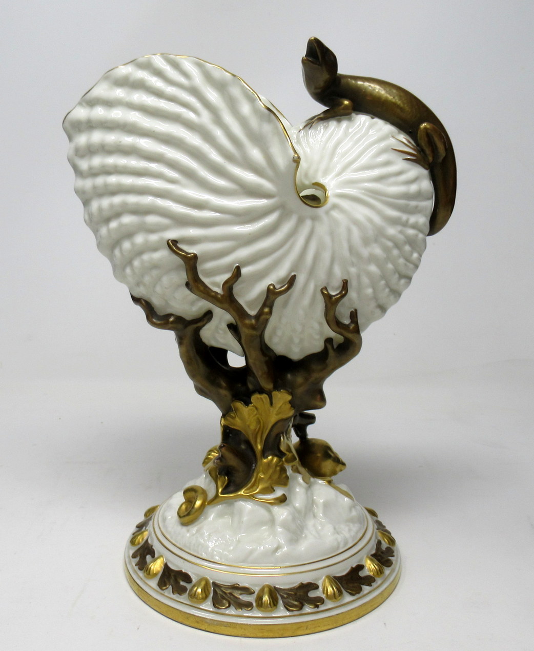 292. Fine Royal Worcester Porcelain Nautilus Shell Vase with Salamander Late 19th Ct