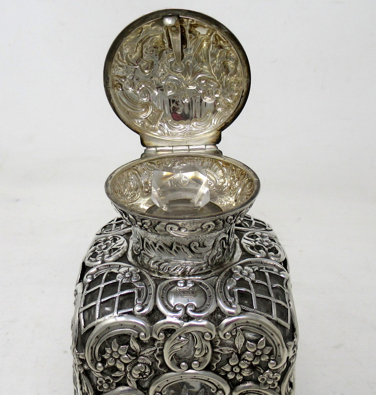 275. Pair Antique English Crystal Sterling Silver Scent Perfume Bottles William Comyns - Image 7