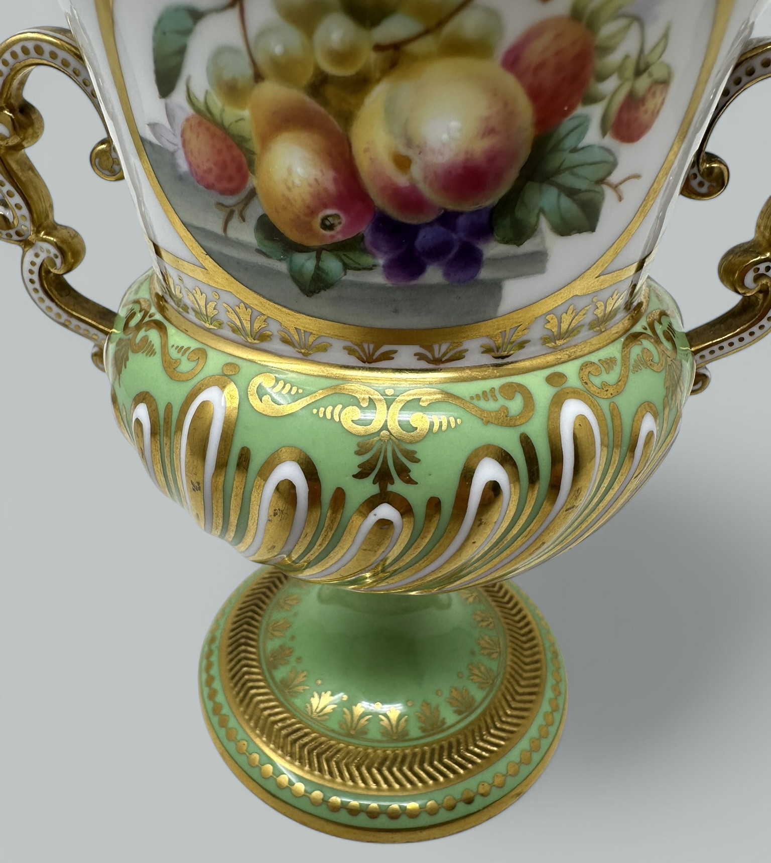 674. Antique English Pair Frederick Adams Copeland Urns Vases Centerpieces Still Life - Image 12