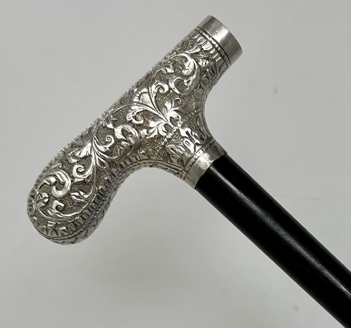 685. Antique Vintage Ladys Art Nouveau Walking Dress Stick Sterling Silver Tau Handle - Image 6