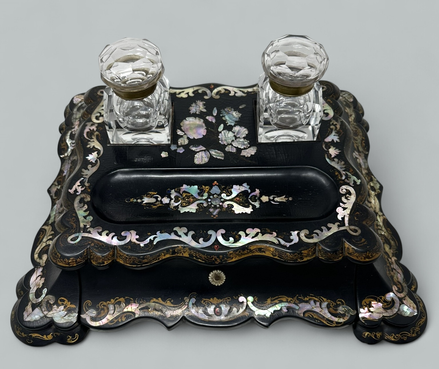 301. Antique Jennings and Bettridge Grand Tour Papier Mache Desk Set Inkstand Encrier - Image 2