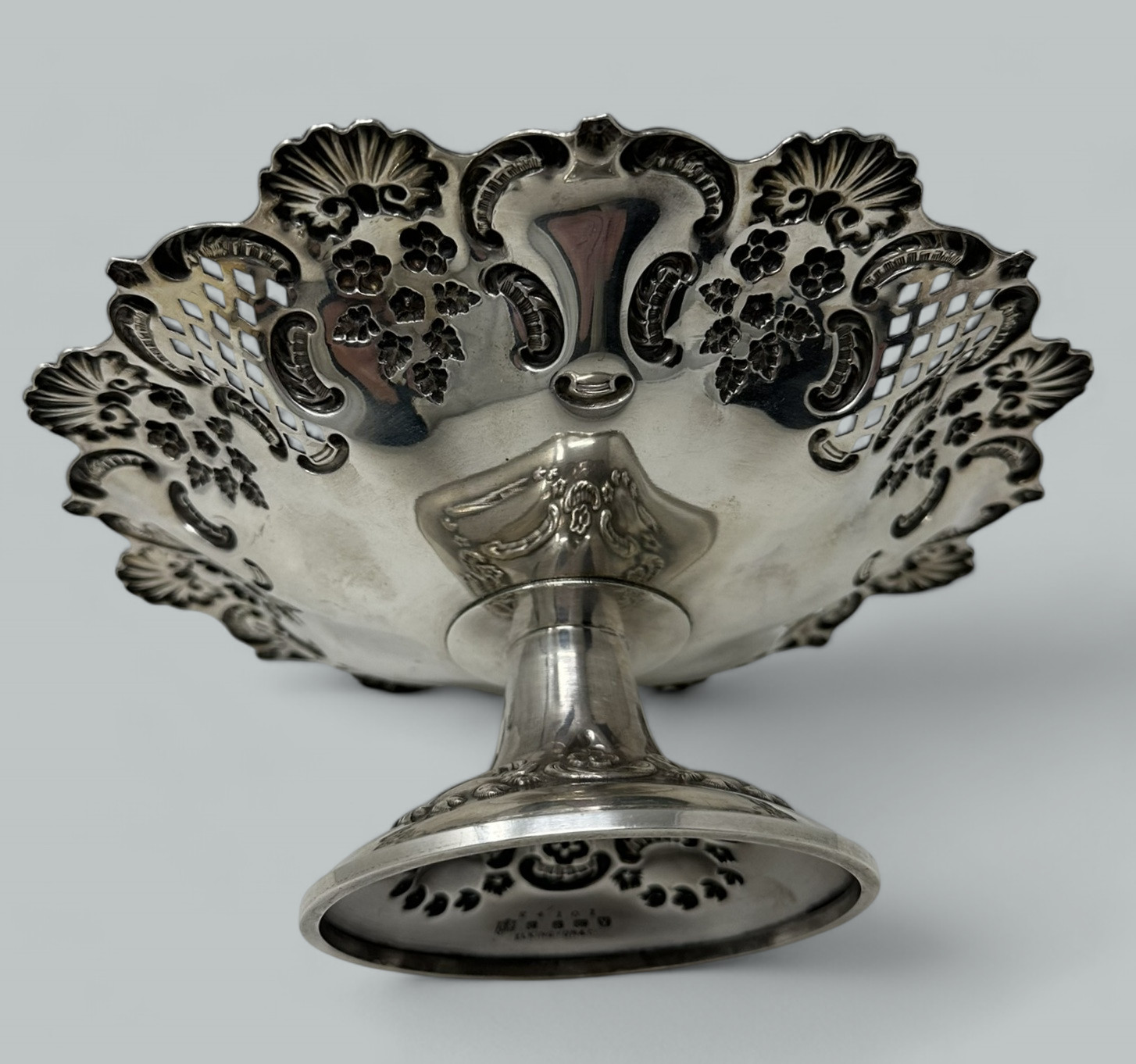 111. Antique Victorian English Silver Plated Tazza Compot Centerpiece Elkington and Co - Image 9