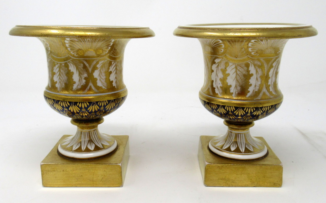 860. Very Rare English Minton Campana Gilded Garniture Circa 1810 - Image 8