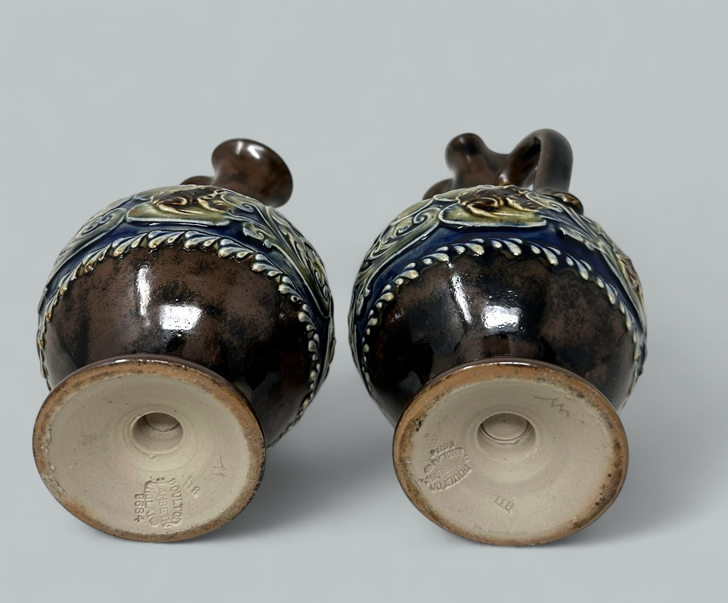 128. Antique Pair English Porcelain Royal Doulton Art Nouveau Ewers Pitchers Urns - Image 8