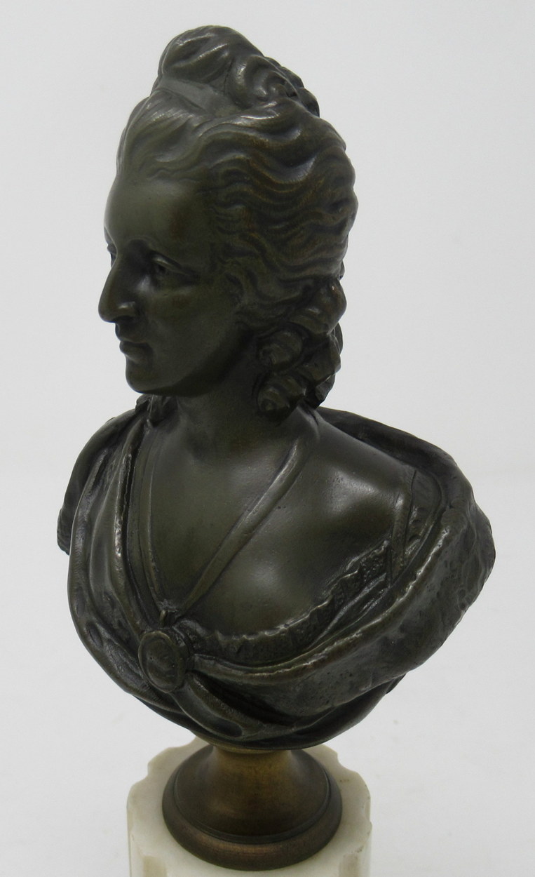 859. Fine Pair Grand Tour French Marble Bronze Busts Marie Antoinette Louis XVI 19Ct - Image 10