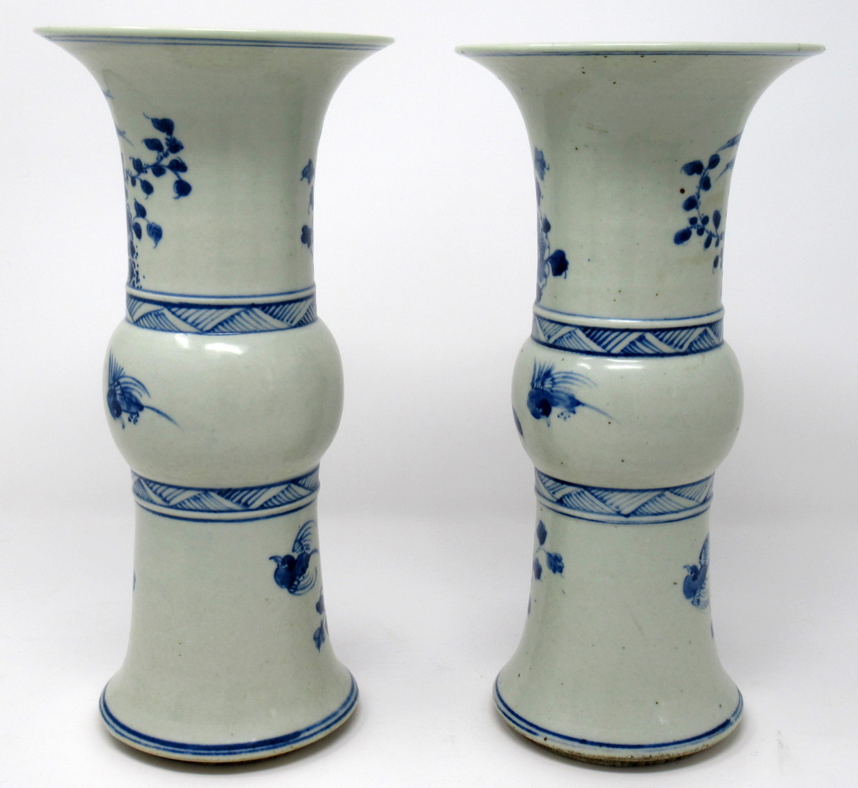 398. Fine Pair Chinese Export Hand Painted Vases 19thCt - Image 3
