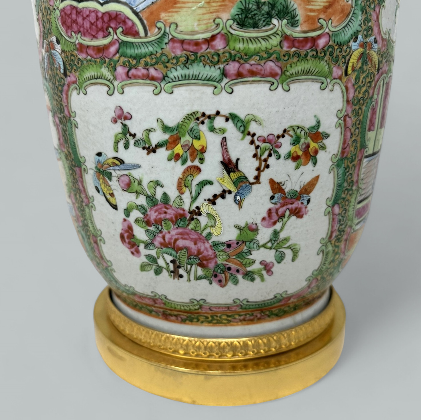 656. Antique Famille Rose Medalion Canton Cantonese Chinese Porcelain Ormolu Vase Urn - Image 4