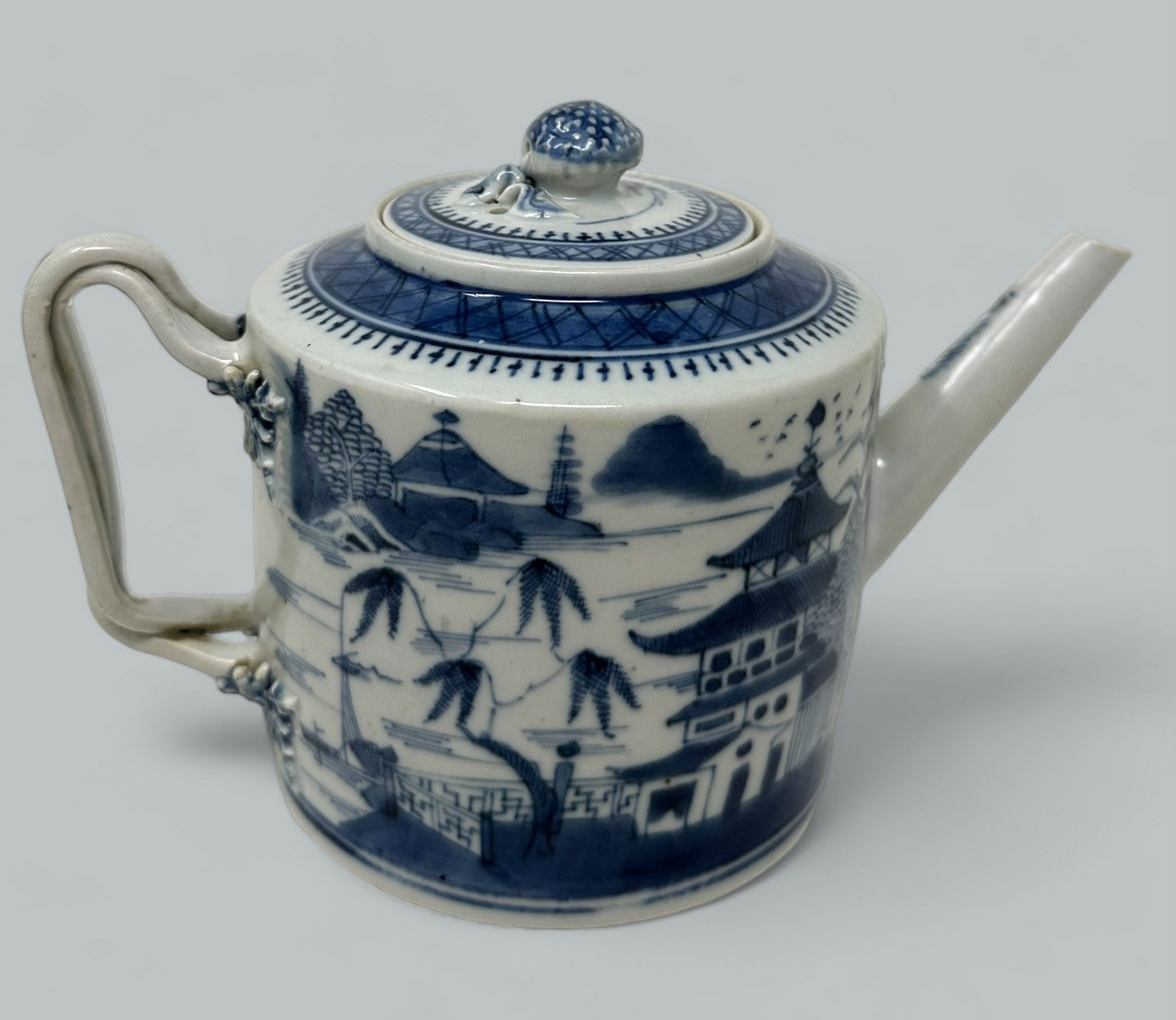 641. Antique Chinese Blue White Qing Dynasty Blue and White Teapot Important Provenance - Image 5