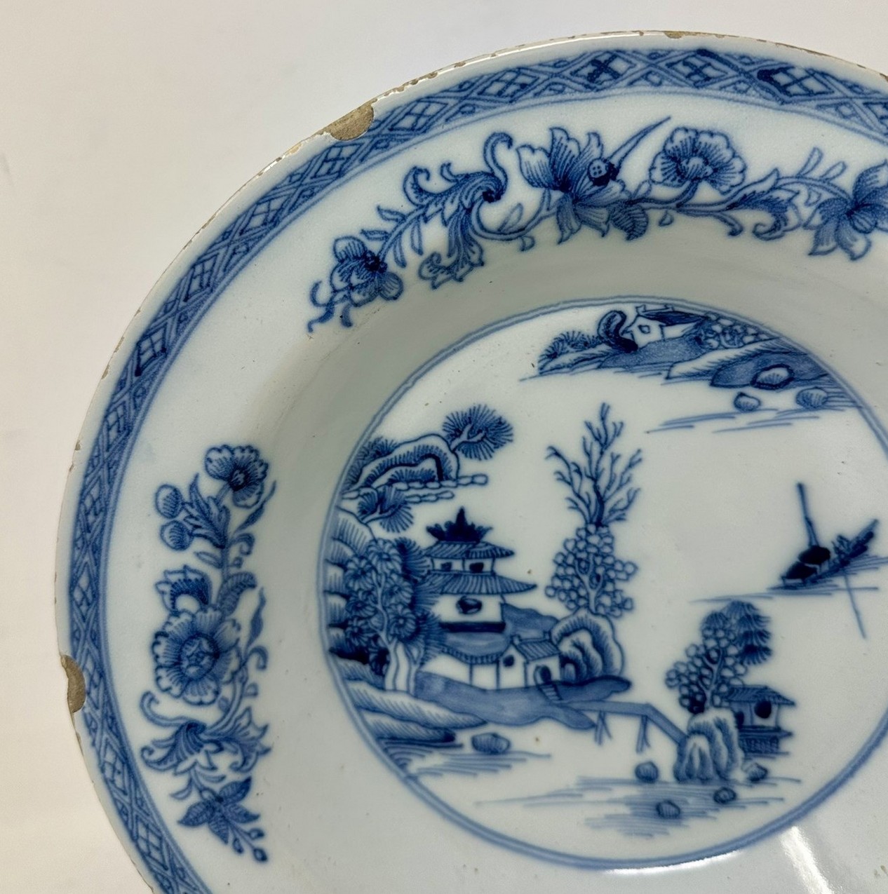 875. Antique Irish Dublin Delftware Blue White Chargers Plates Delamain Ireland Pair - Image 6