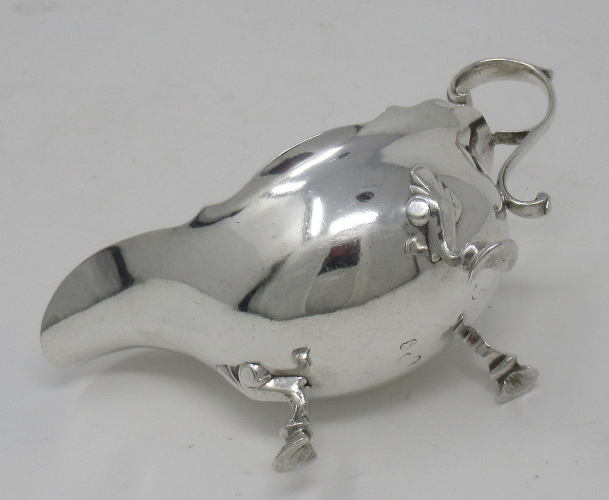 753. Rare Irish Georgian Dublin Silver Sauce Boat Circa 1755 Edward Raper 8.2.ozs - Image 4
