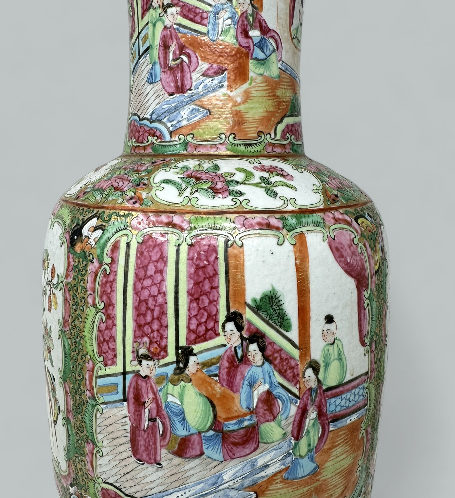 656. Antique Famille Rose Medalion Canton Cantonese Chinese Porcelain Ormolu Vase Urn - Image 5