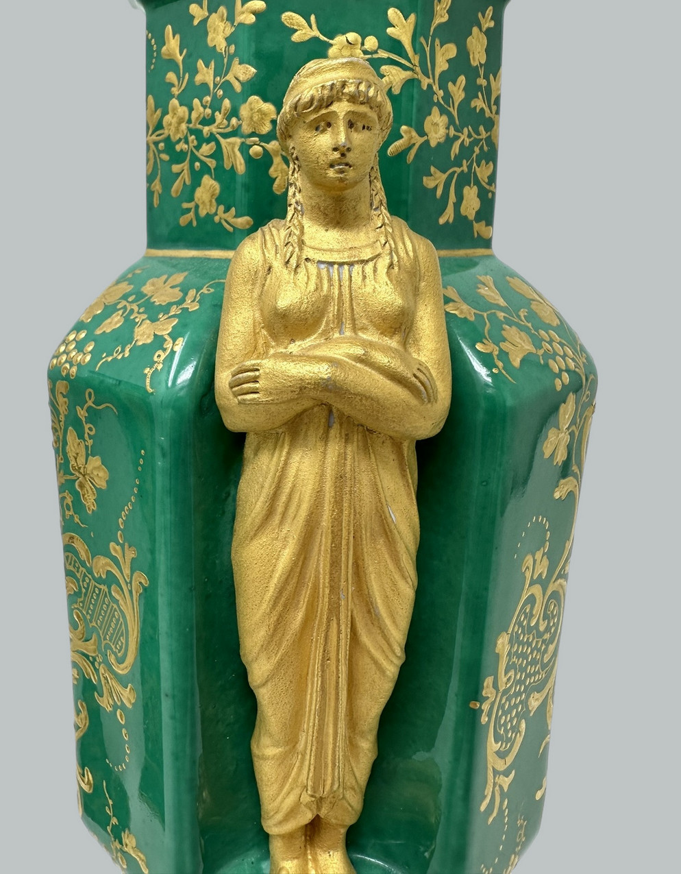 592. Antique Pair French Sèvres Porcelain Gilt Mounted Urns Vases Centerpieces 1830 - Image 11