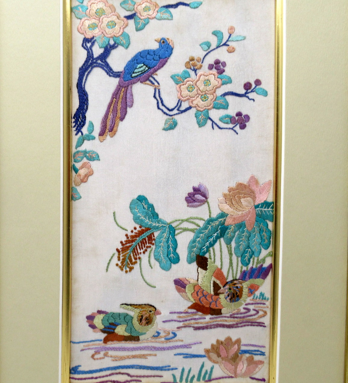 648. Antique Pair of Chinese Hand Embroidered Silk Pictures Panels Irish Interest - Image 5
