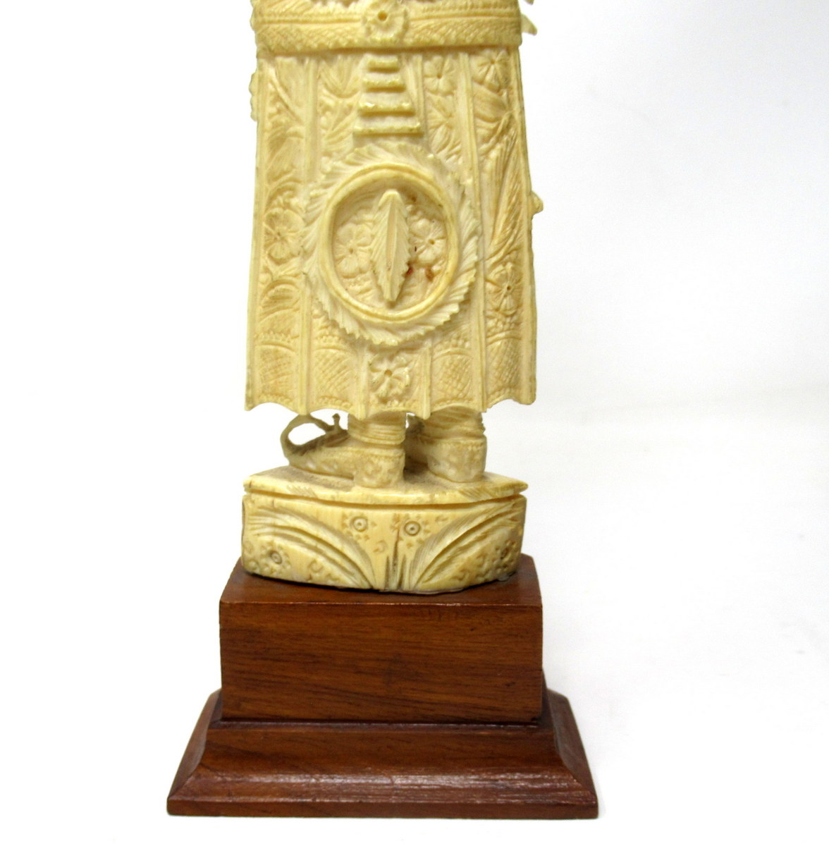 416. Antique Bone Figure of Indochina Male Dignitary Hardwood 19th Century Chinese - Image 10