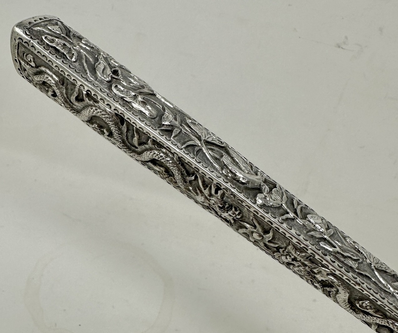 325. Antique Asian Chinese Sterling Silver Lady's Walking Swagger Stick Cane Dragons - Image 11